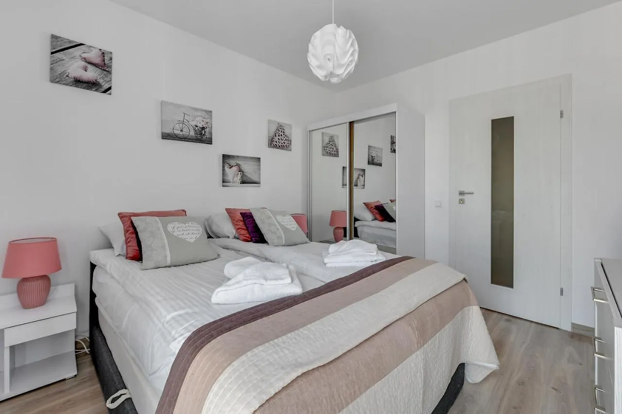 Wave Apartments - Cztery Oceany 2 Gdansk 0*,